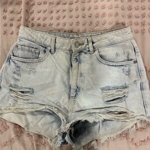 🤍3/$25🤍 Garage Light Blue Distressed Jean Shorts